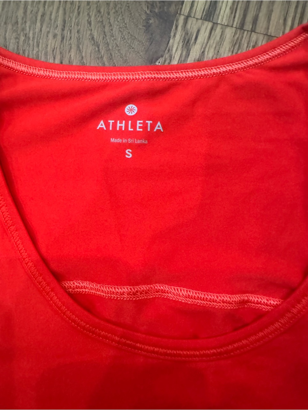 Athleta Bright Red Long-Sleeve Scoop Neck Performance Top - Picture 2 of 6